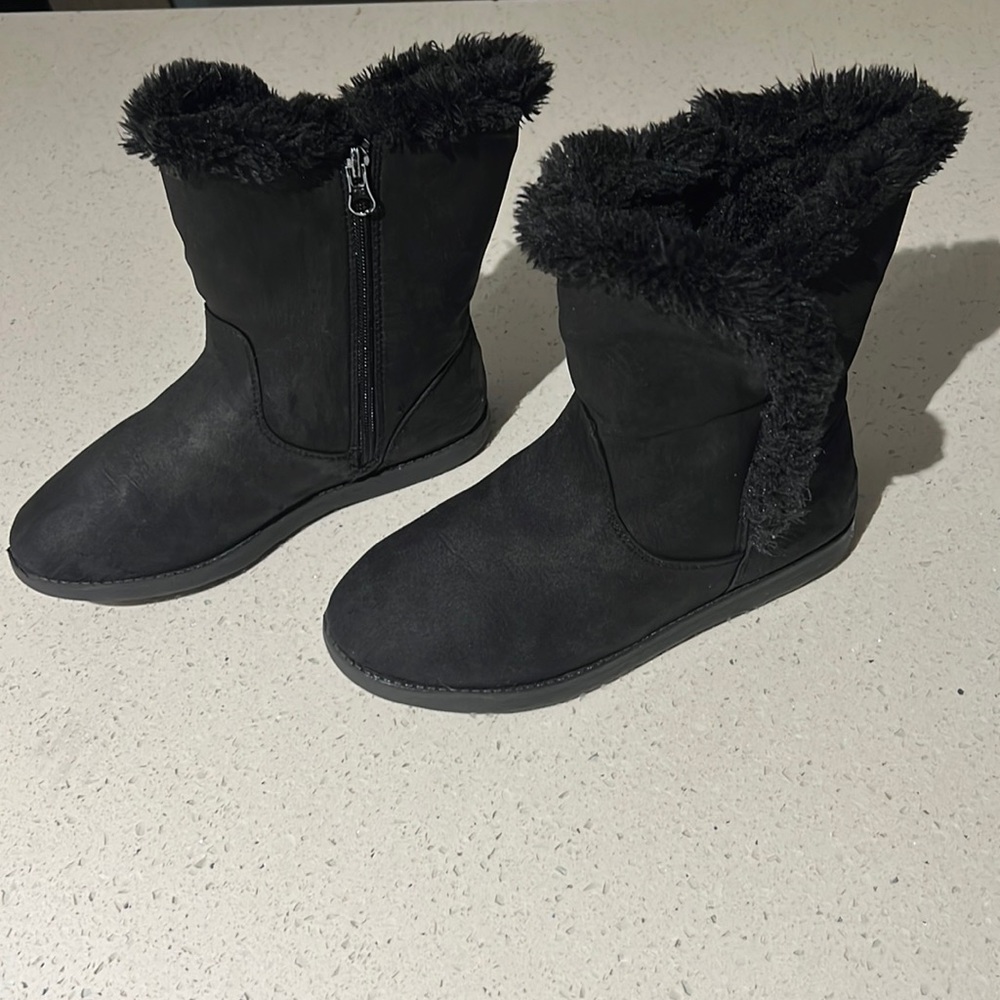 Cat & Jack Boots